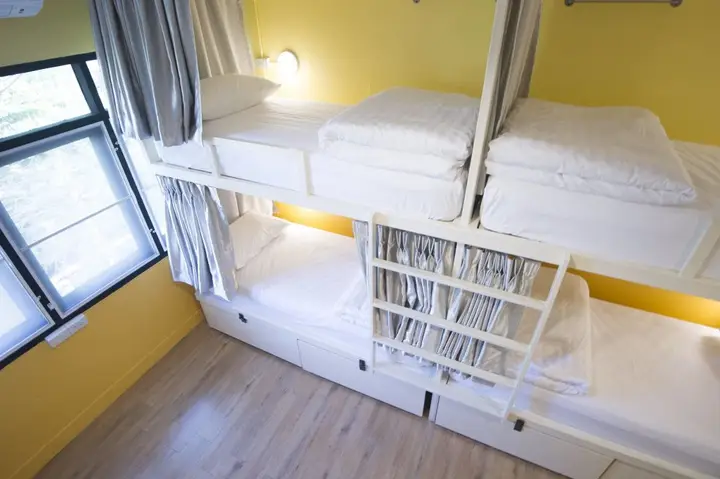 Бангкок: Bharani Hostel