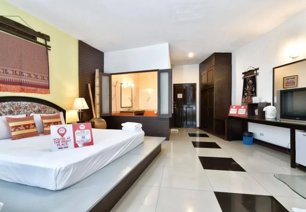 Муанг: Mook Anda Hotel