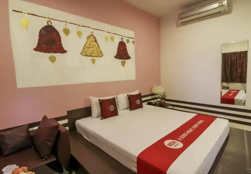 Муанг: Mook Anda Hotel