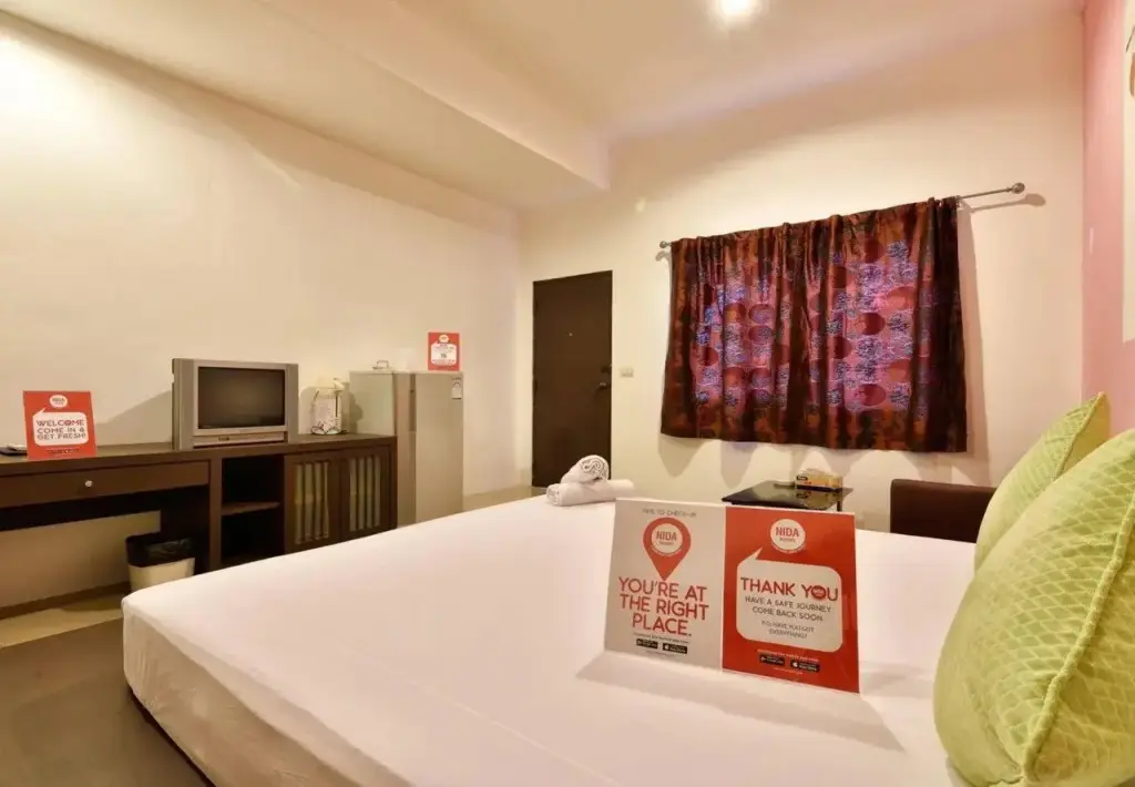 Муанг: Mook Anda Hotel