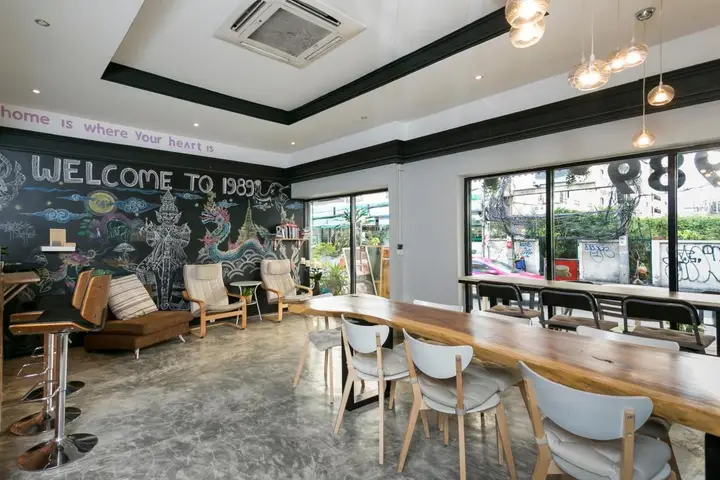 Бангкок: 1989 Sukhumvit Bangkok - Hostel
