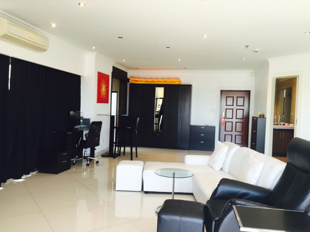 Паттайя: View Talay 6 Condominium by Honey