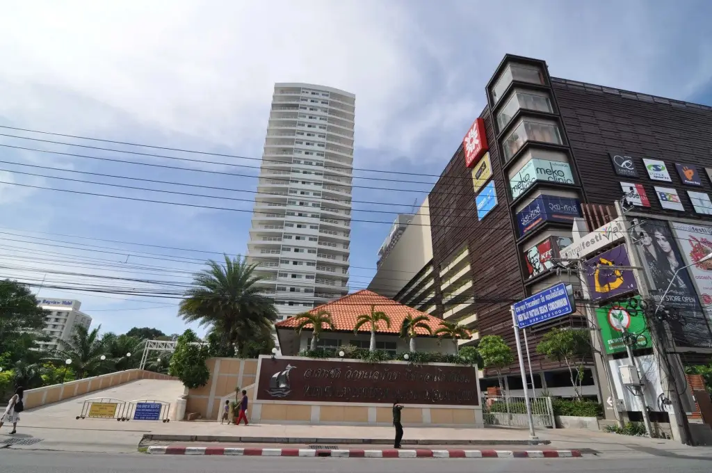 View Talay 6 Condominium by Honey — фото 1