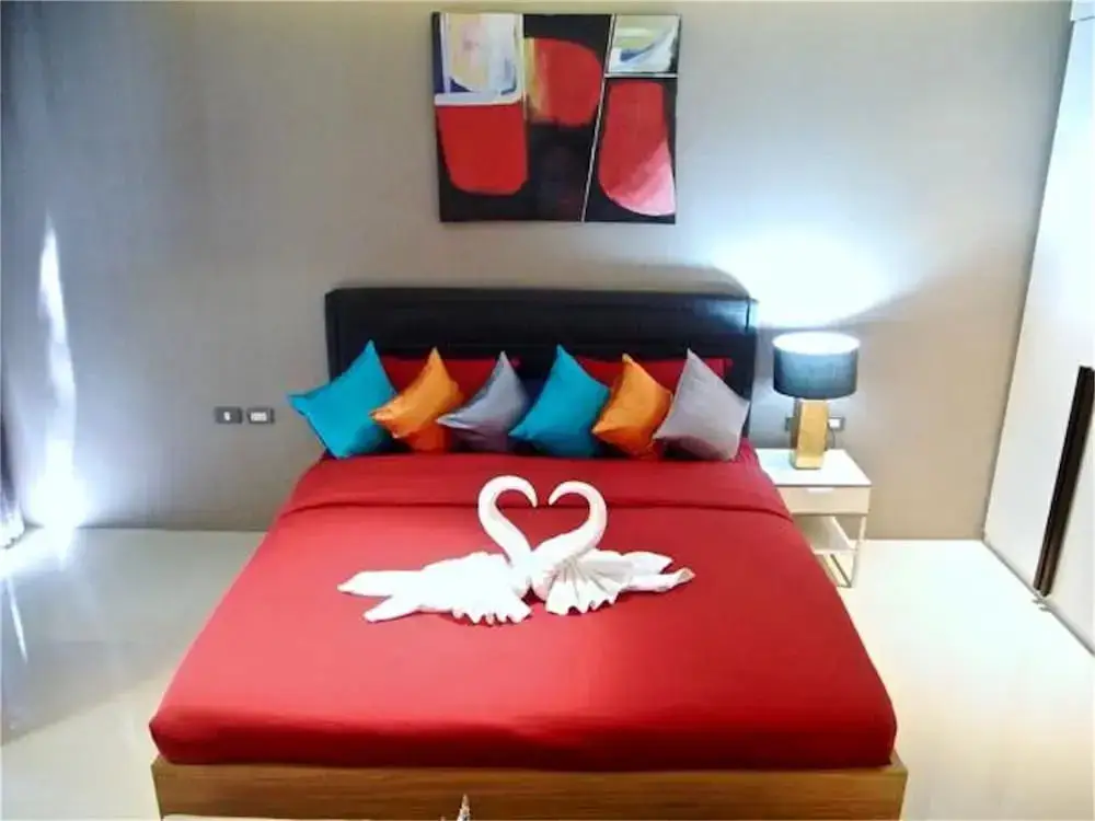 Кату: Emerald Patong New Modern Studio