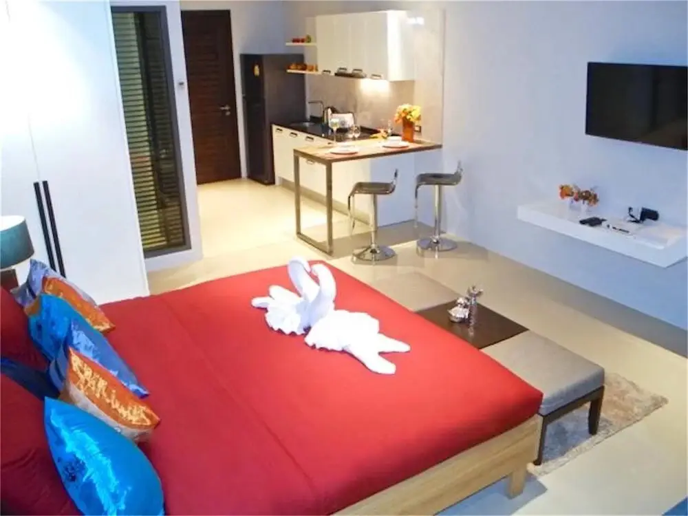 Кату: Emerald Patong New Modern Studio