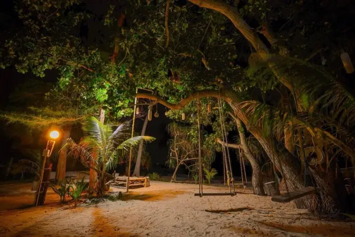 Ханом: Baanchaylay Resort