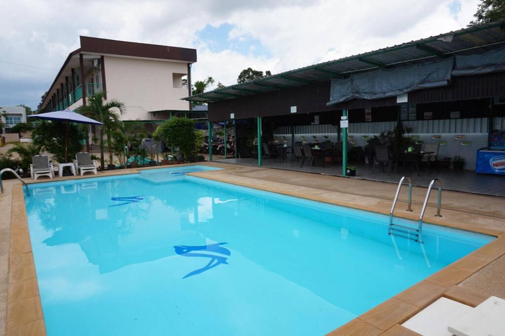 Удонтхани: Sharples Apartments Udon Thani