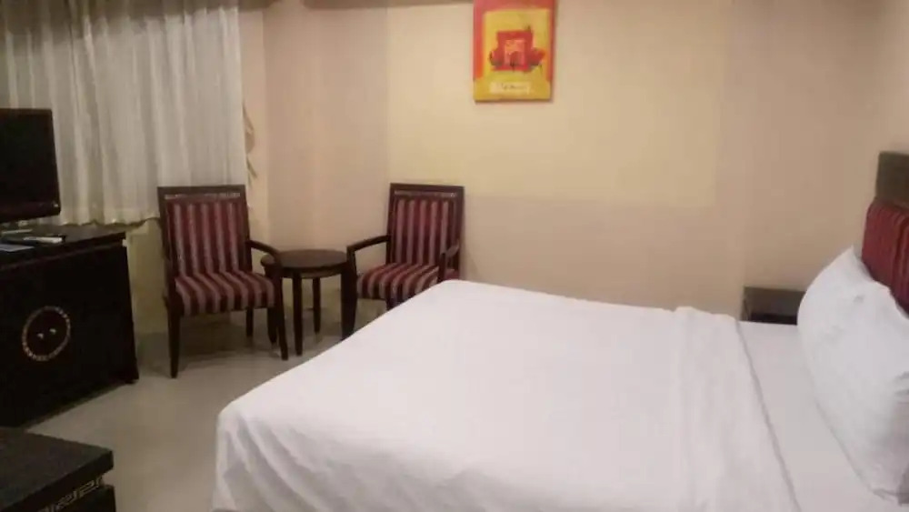 Бангкок: Lucky Palace Hotel