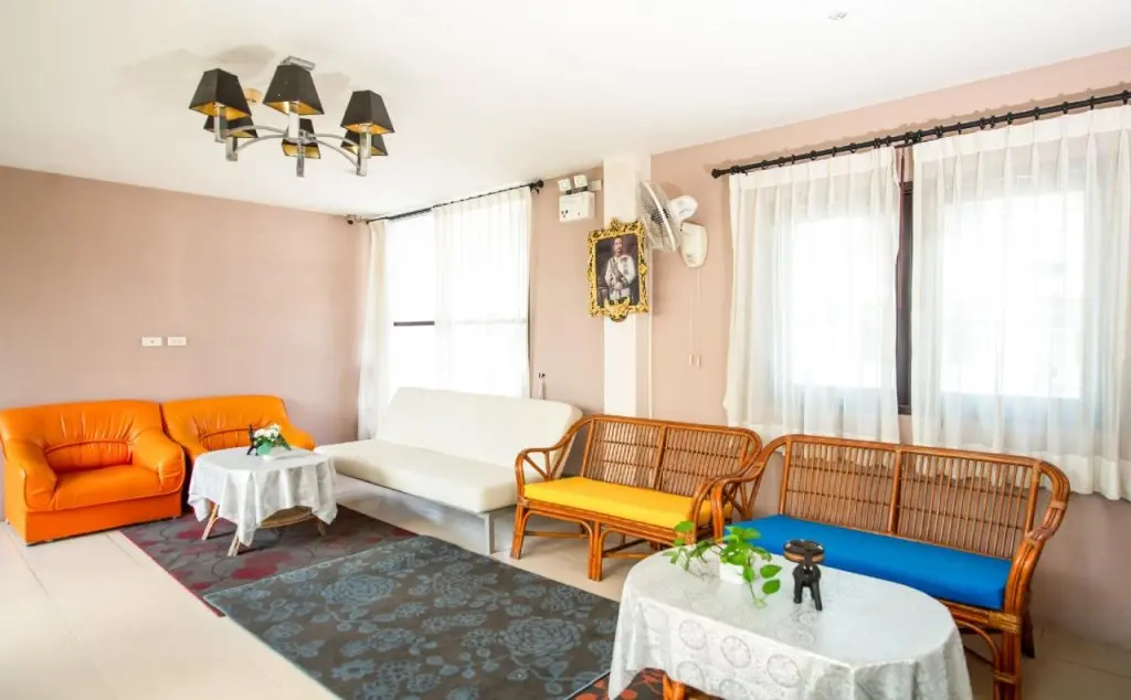 Муанг: OYO 345 The Click Guesthouse At Chalong