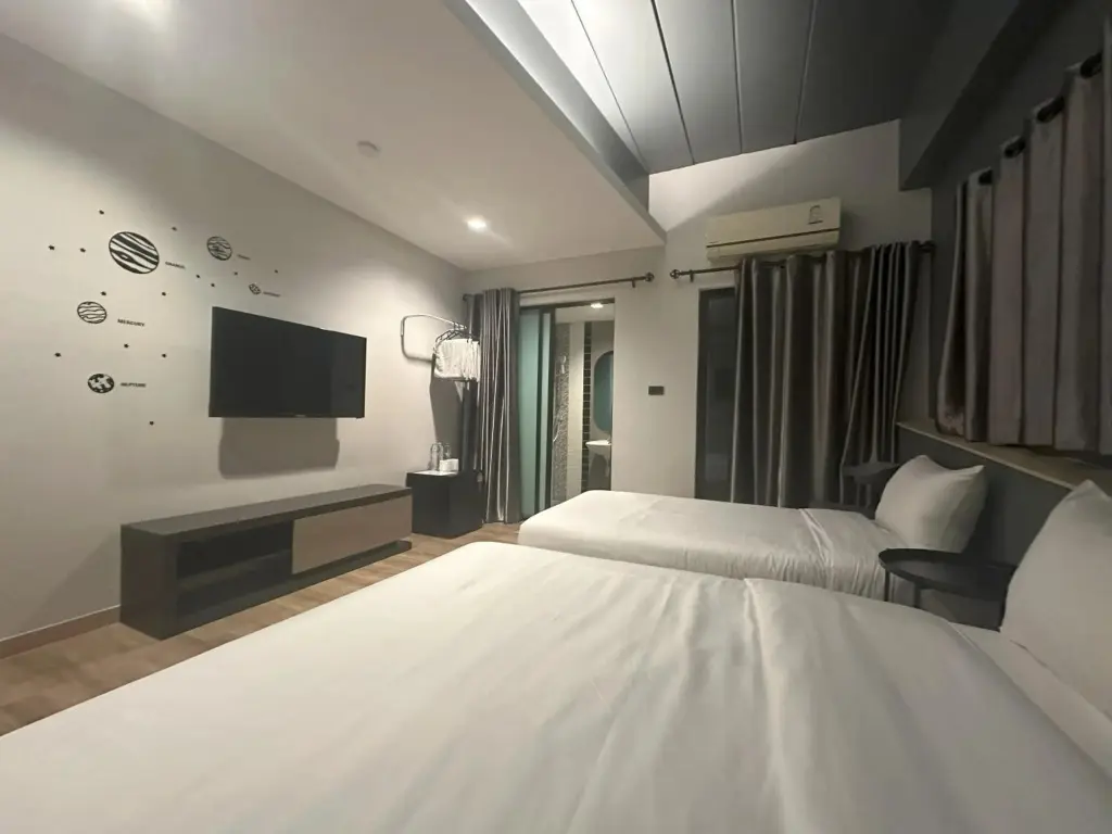 Банг-Сао-Тхонг: Bedroom at Suvarnabhumi Airport