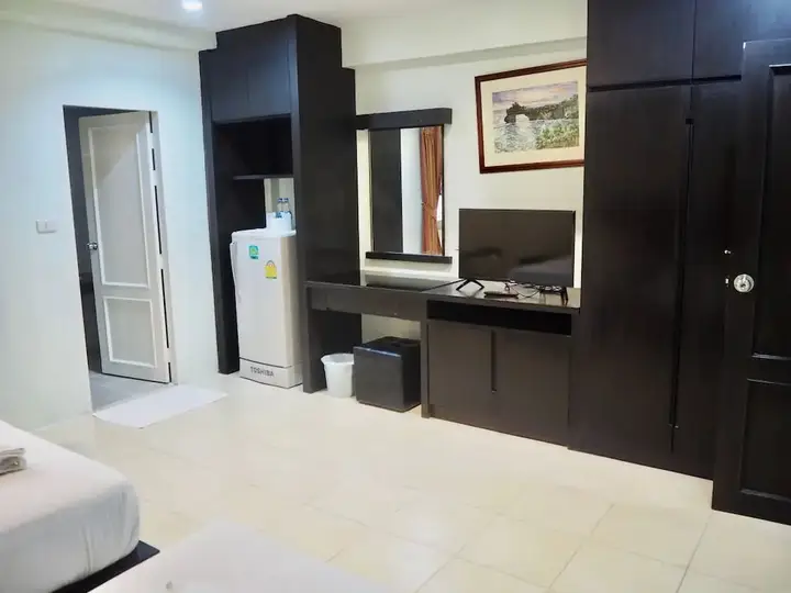 Кату: Orm Thong Apartments