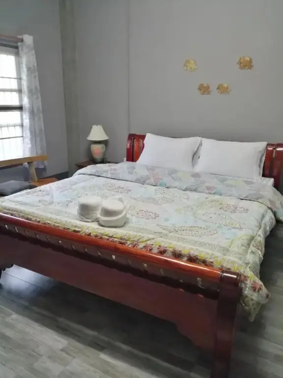 Трат: Yotin Guest House