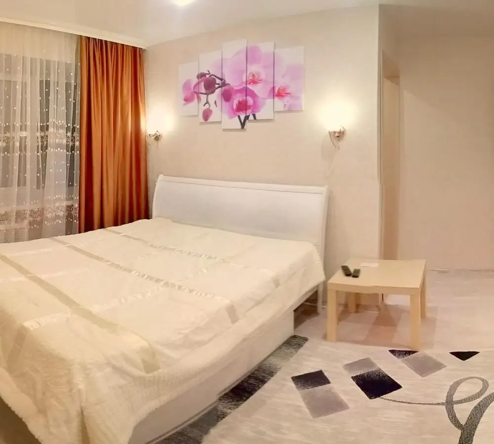 Новосибирск: Apartment on Blyuhera
