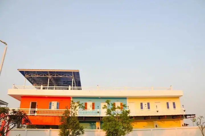 Сингбури: Heyday Singburi Hotel