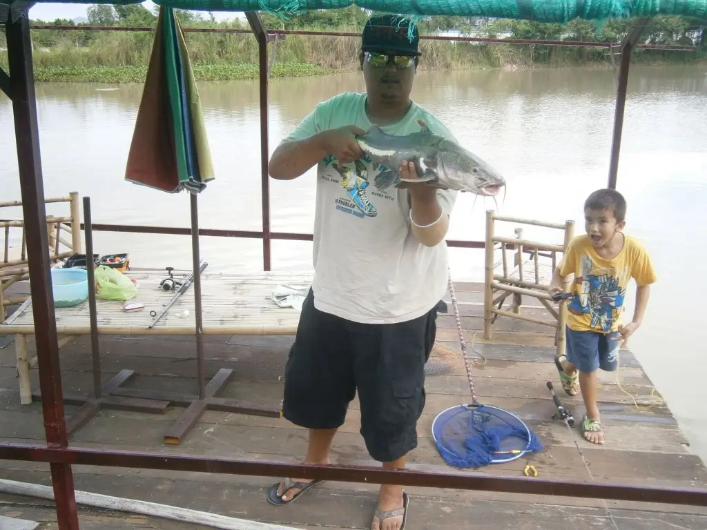 Бангламунг: Freddie's Fishing Park