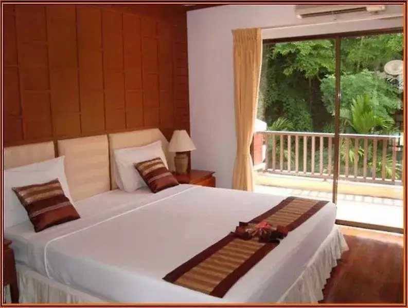 Кату: Baan Nern Sai Resort