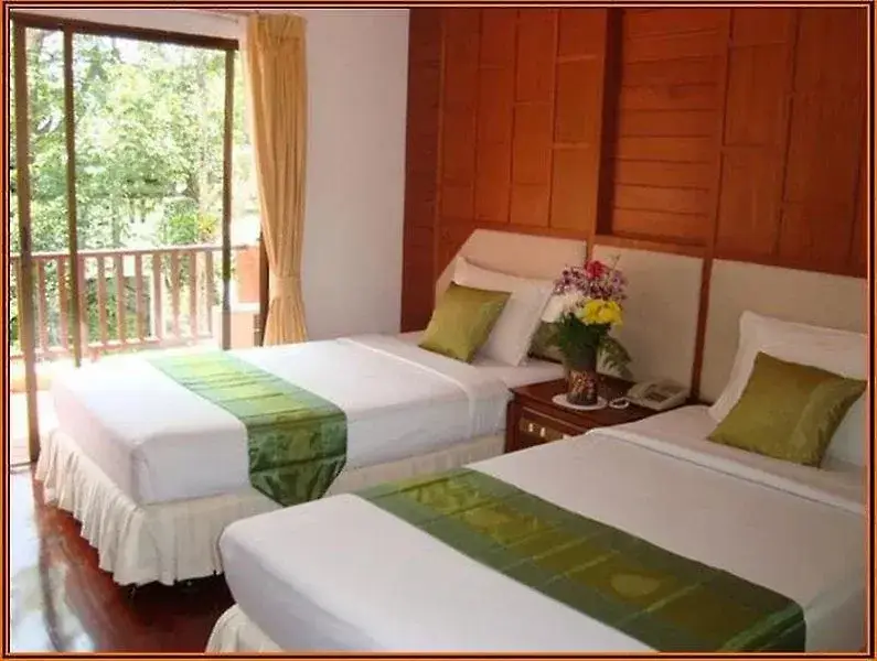 Кату: Baan Nern Sai Resort