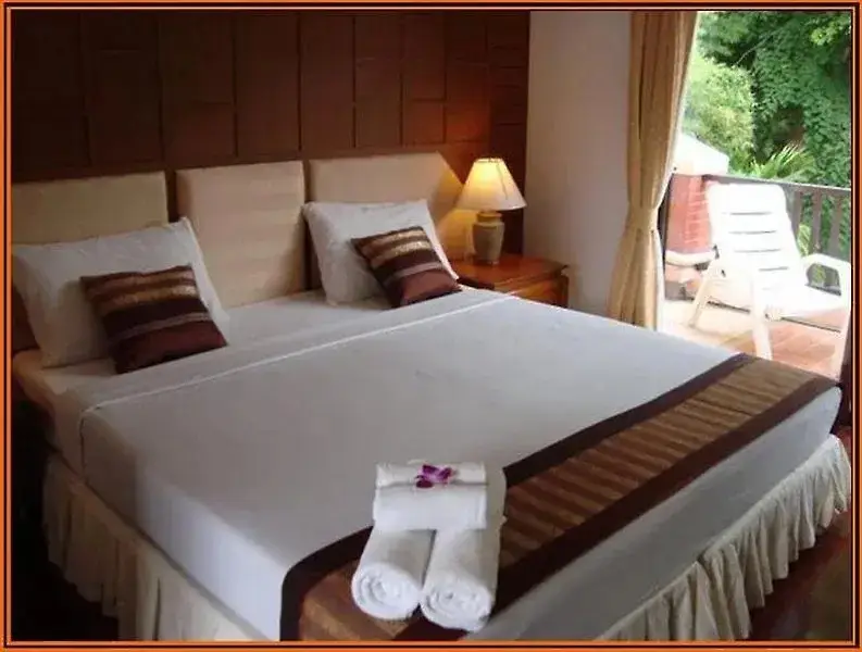 Кату: Baan Nern Sai Resort