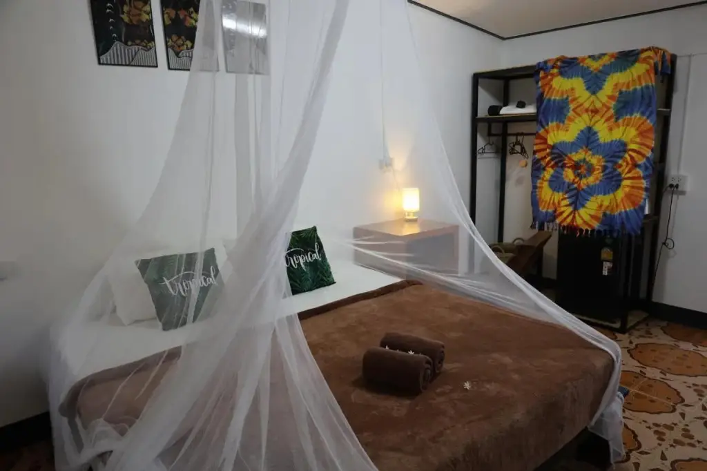 Ланта: Bamboo Hut Bungalow - Adults Only