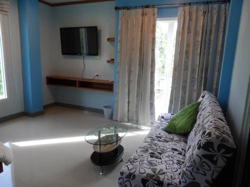 Кату: Areeya Guesthouse