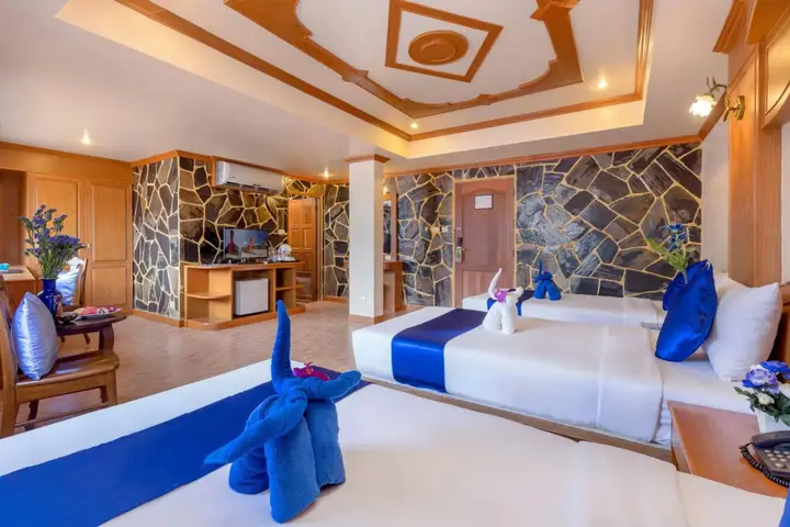 Пхукет: Tiger Hotel (Complex)