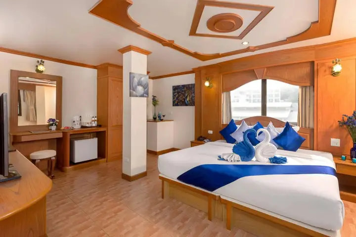 Пхукет: Tiger Hotel (Complex)