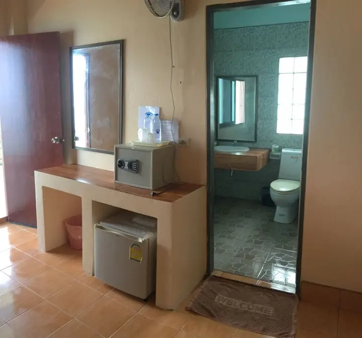 Мэй-Хаад-Бэй: Ocean View Resort Koh Tao