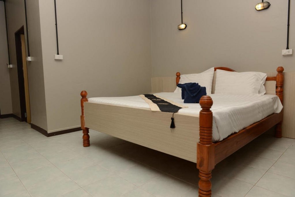 Као Лак: 813 Khaolak Hostel