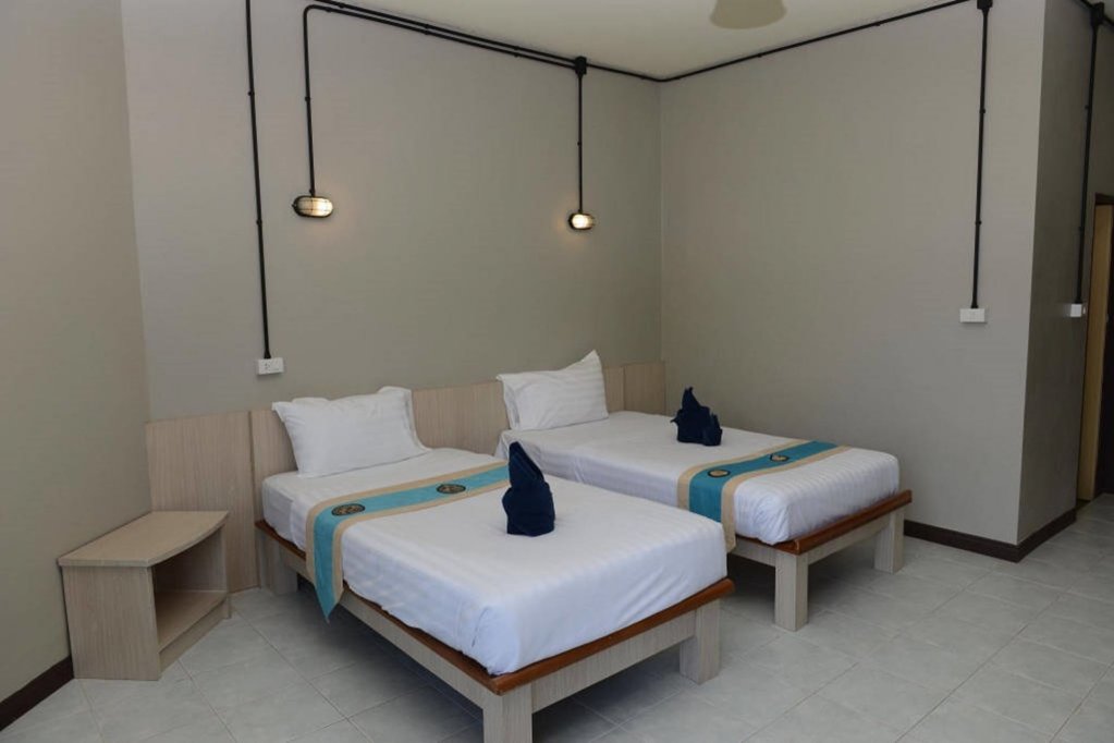 Као Лак: 813 Khaolak Hostel