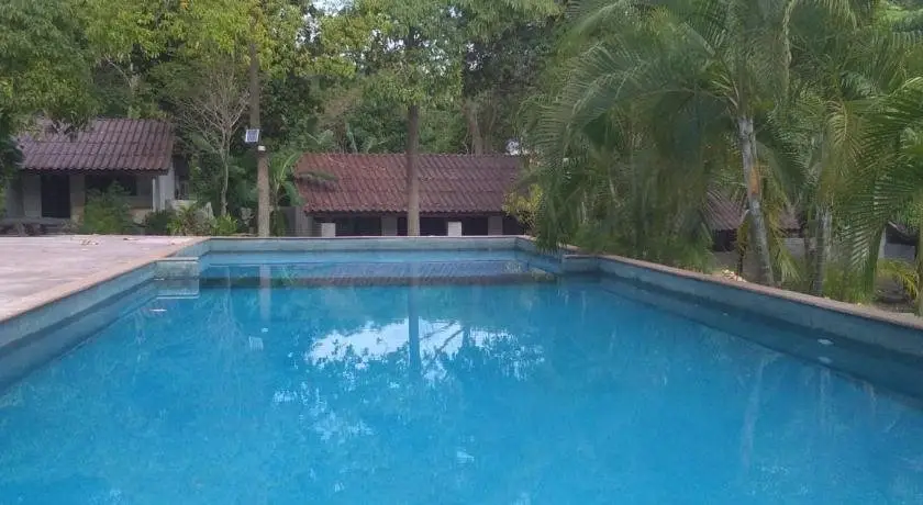 Ланта: Lanta Phu Hill Resort