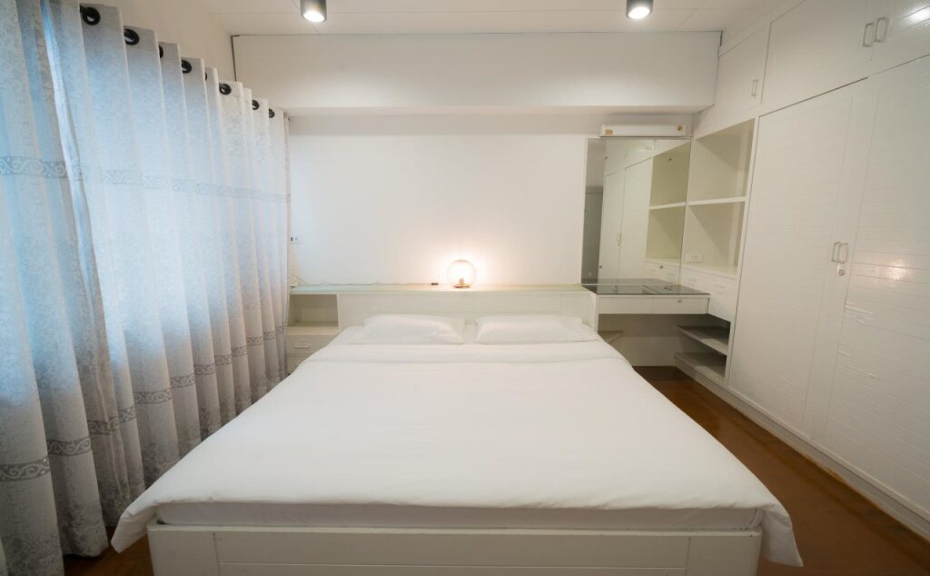 Бангкок: The Urban Age Hostel