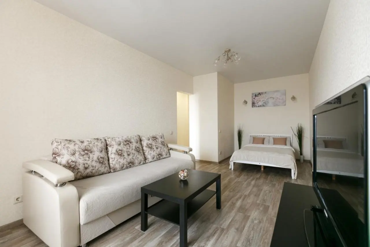 Новосибирск: GERBERA APARTMENT 1905г