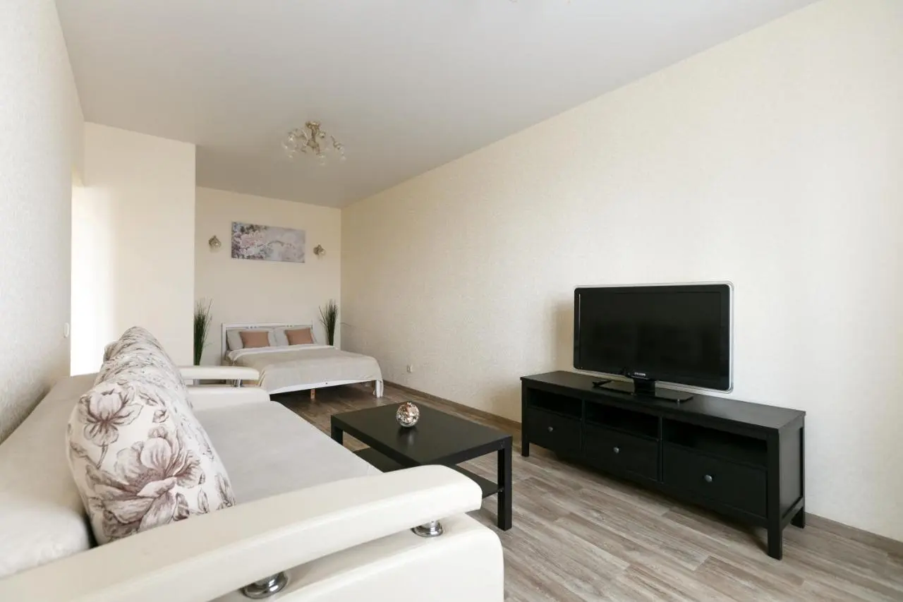 Новосибирск: GERBERA APARTMENT 1905г