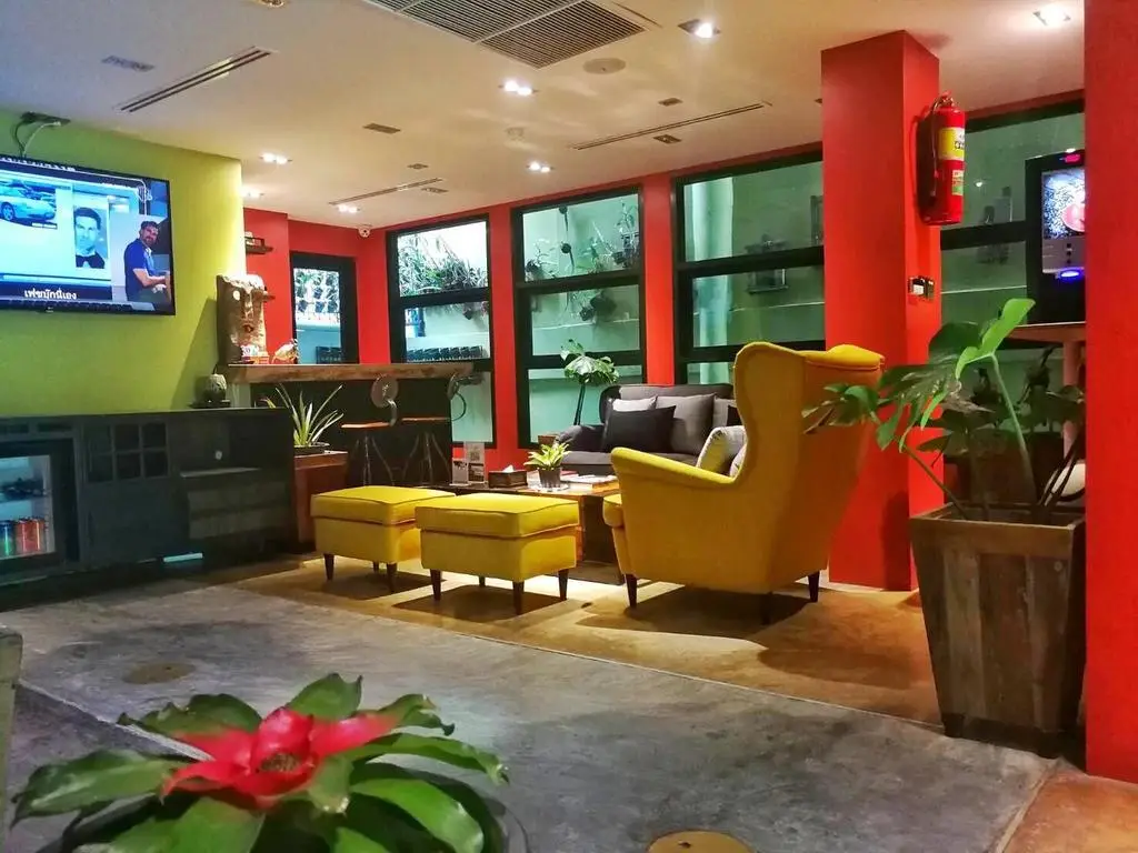 Бангкок: Aspira D'Andora Sukhumvit 16 - Asoke