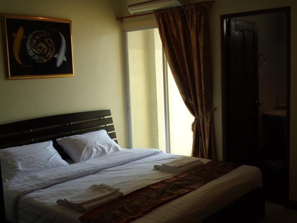 Паттайя: Datomas Guest House