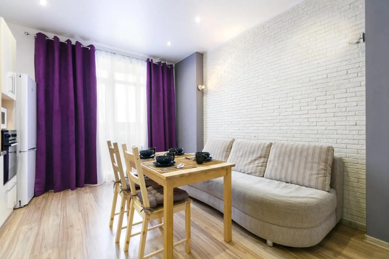 Новосибирск: GERBERA APARTMENT Ольги Жилиной 21