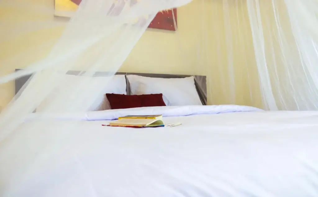 Пхукет: Nirvana Inn