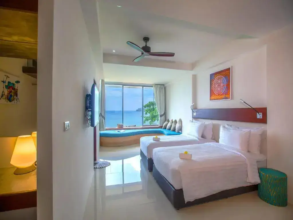 Пхукет: Отель Norn Talay Surin Beach Phuket