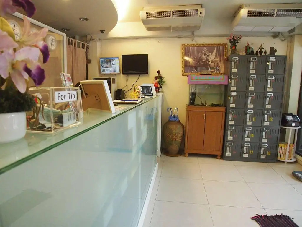 Бангкок: A-One Inn