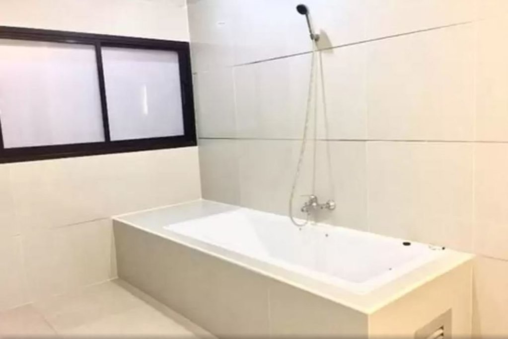 Бангкок: Visa Hotel