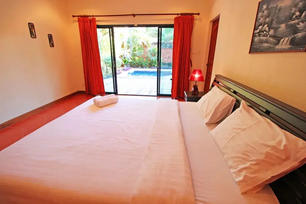 Паттайя: Cosy Beach Pool Villa By Pattaya Sunny Rentals