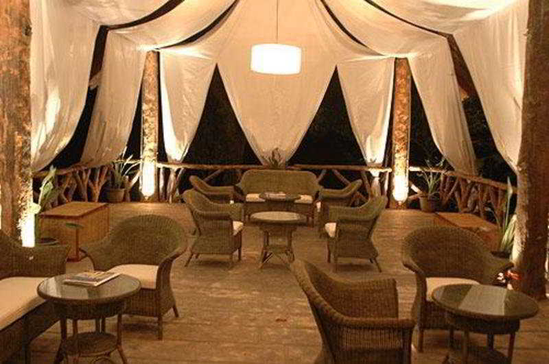Сирача: Khao Kheaw es-ta-te Camping Resort & Safari