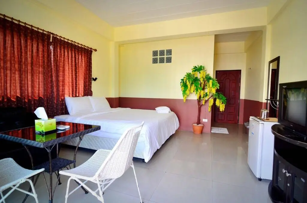 Паттайя: The Famous House Jomtien