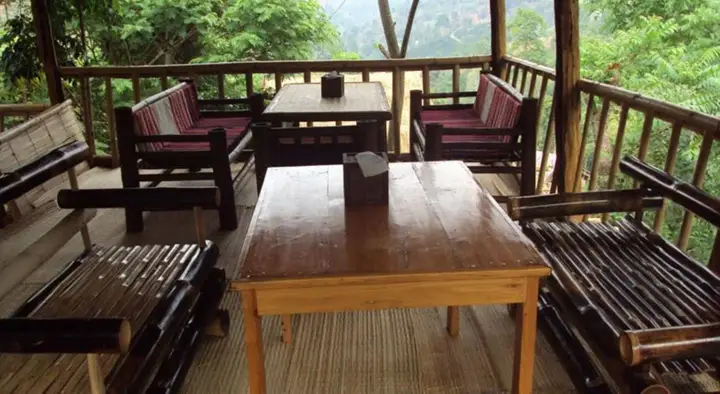 Чианграй: Akha Hill House