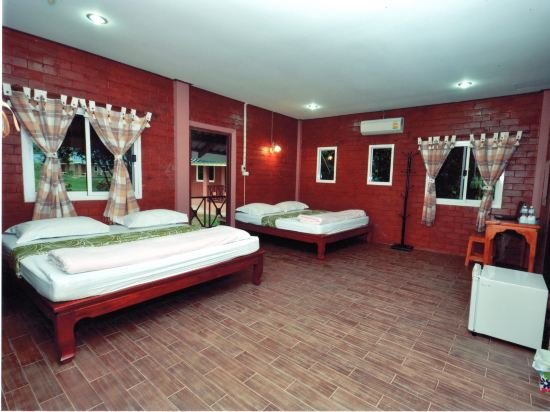 Бан На: I Din Lake View Resort