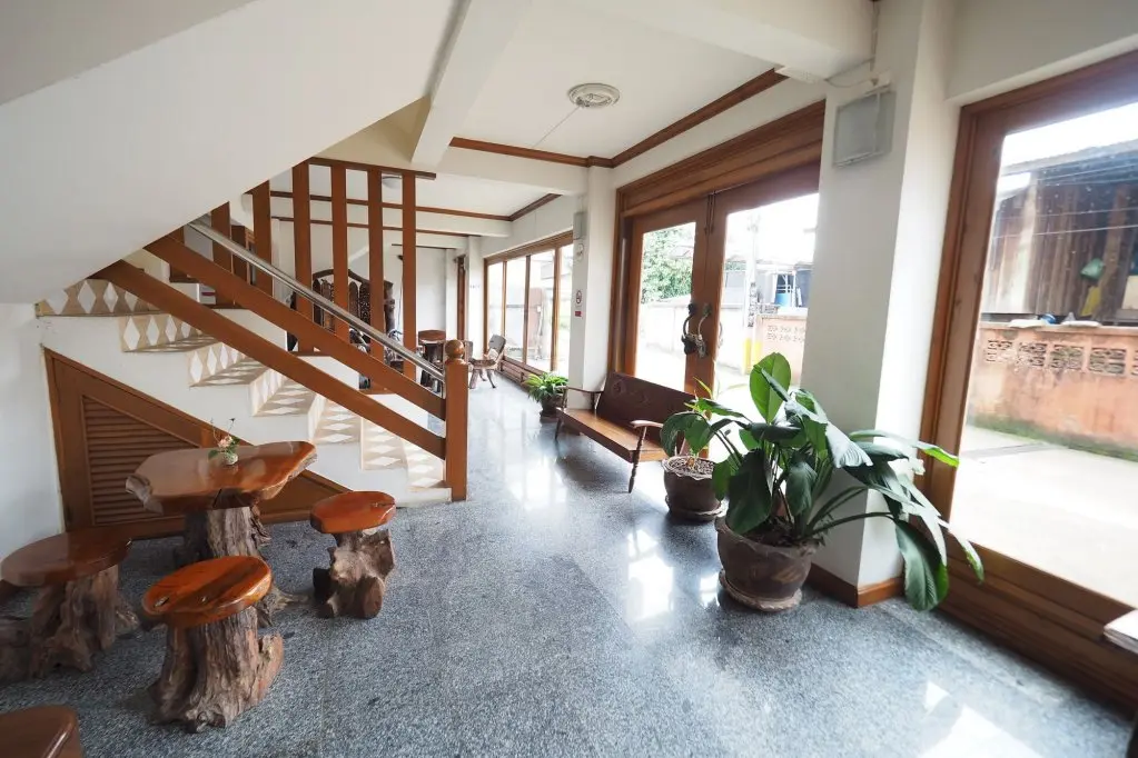 Нан: Fah Place Hotel