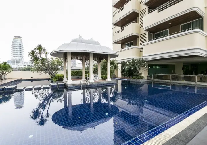 Бангкок: Piyathip Place Serviced Apartment