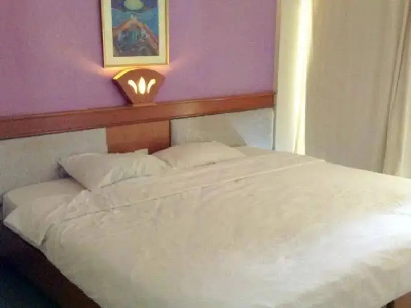 Кхонкэн: Penthouse Service Apartment