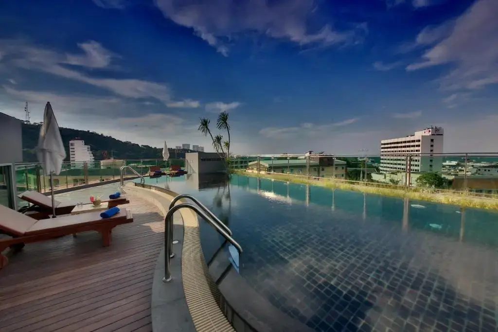 Паттайя: The Sun Xclusive Hotel
