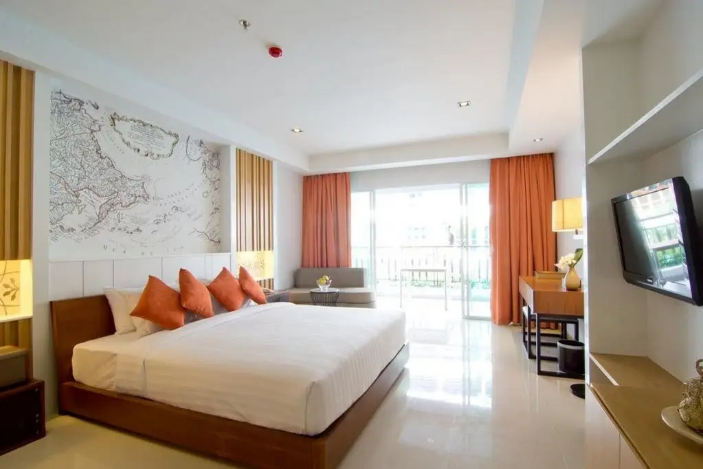 Паттайя: Welcome World Beachfront Resort